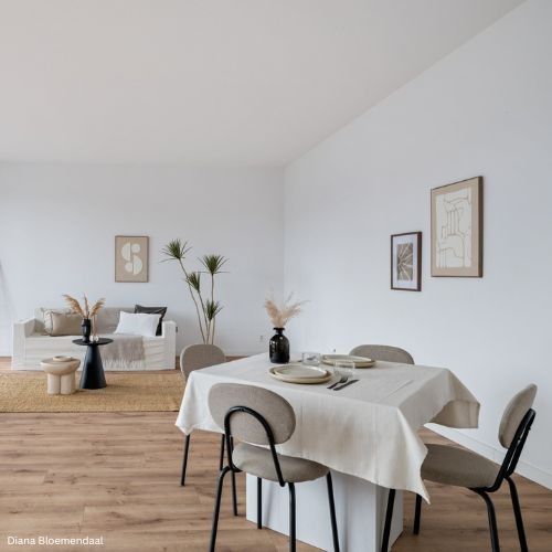 Tablecloth | 136cm x 136cm |For cardboard table | Home Staging