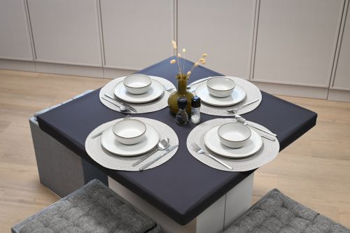 SLIPCOVER FOR SINGLE DINNER TABLE