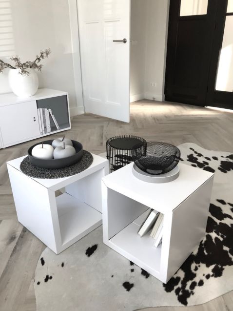 LUUCK modular cardboard CUBE. Use them single, as a set or stack them up!