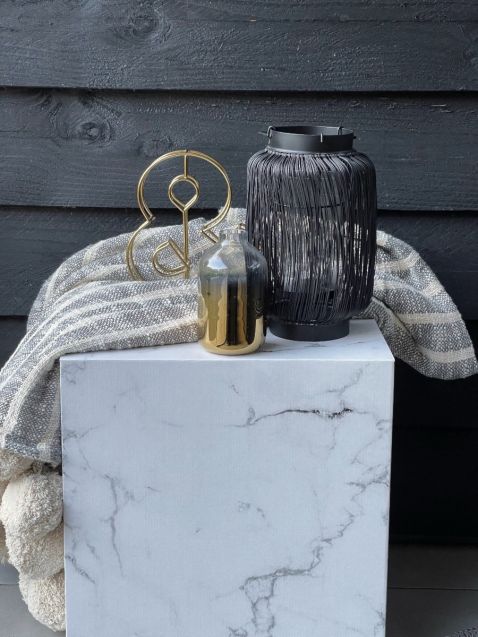 Cardboard side table / stool / nightstand with white marble print. A real eye-catcher to show accessories and products. Easy to fold, unfold, use, reuse and to carry.