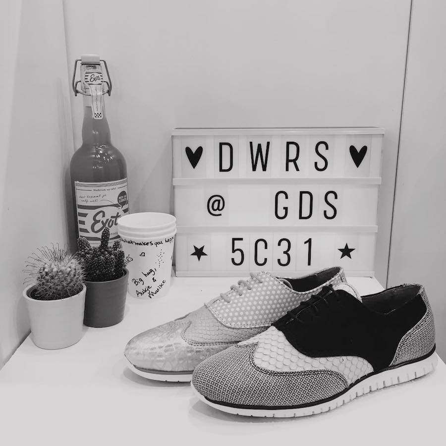 CUBIQZ cardboard furniture for EXPO-DWRS CUBIQZ cardboard furniture for EXPO-DWRS