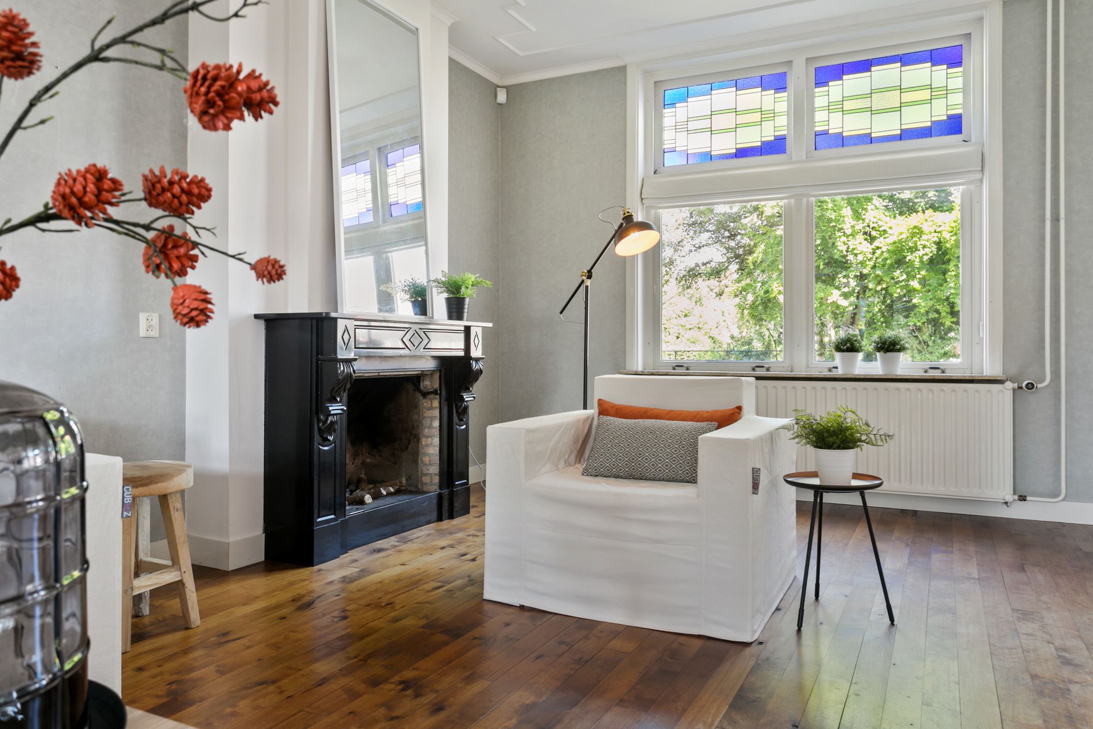 CUBIQZ The Original Cardboard Furniture for Home Staging